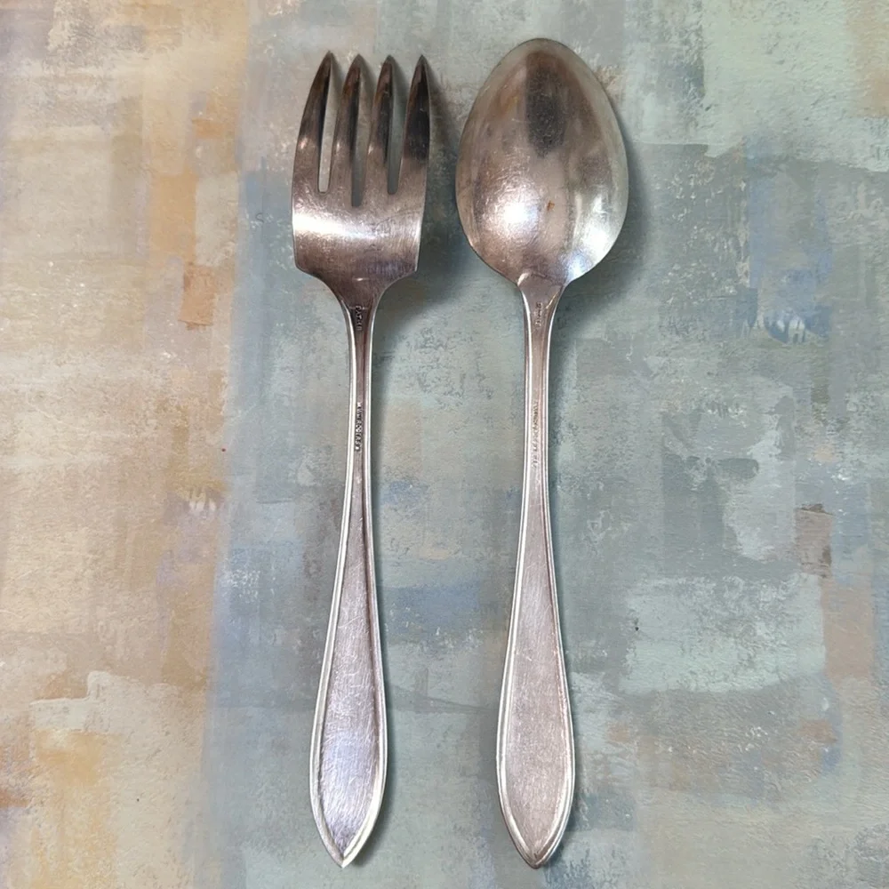 Wm. Rogers Elegant Silver Fork and Spoon Set